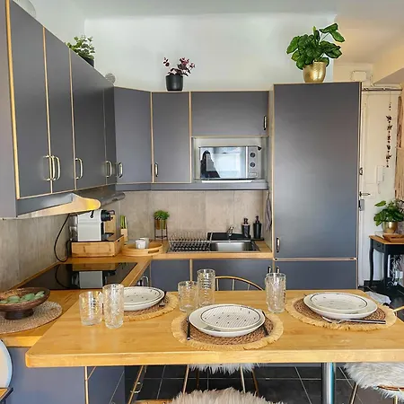 Coeur De Juan, Calme, 300m Plages - Easy Check-in Apartment *